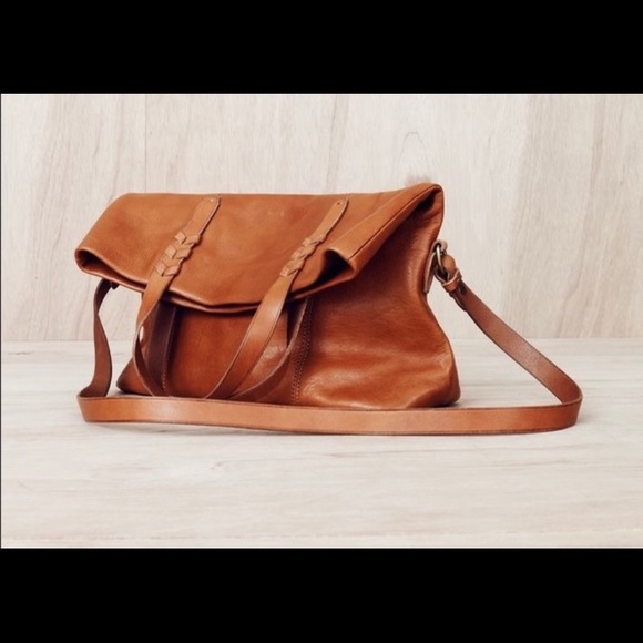 Madewell Dylan Convertible Tote - Picture 2 of 13